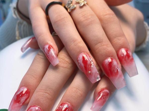 Highworth Nails