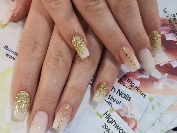 Highworth Nails