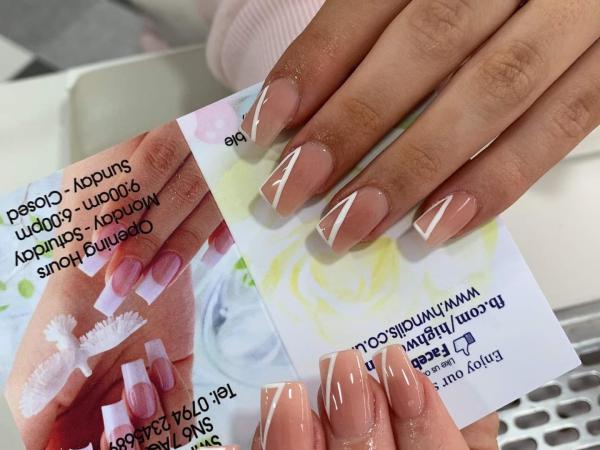 Pedicure + gel colour